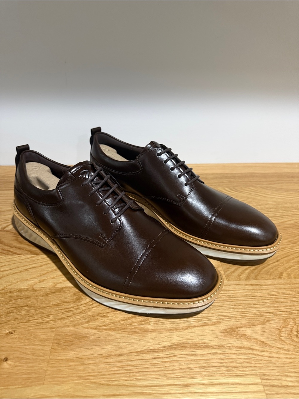 Ecco size 10 brand new St. 1 Hybrid Men's Dark Brown Leather Derby Shoes